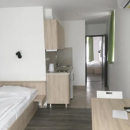 Baraton*** Apartman 3*
