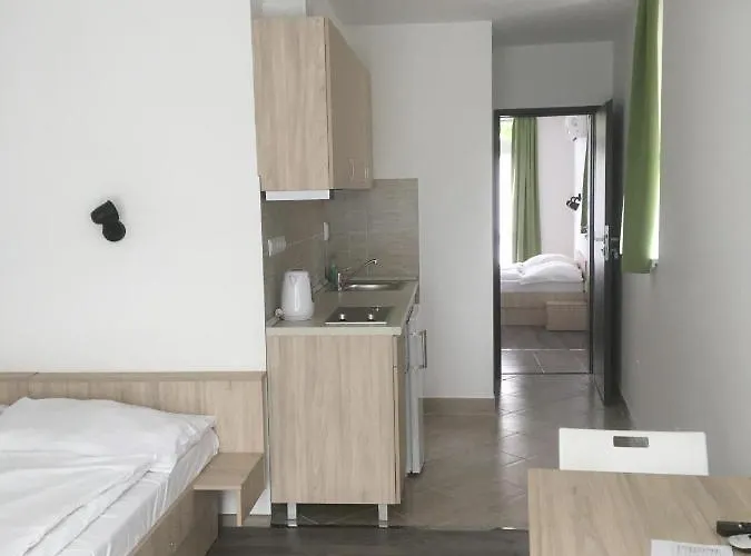Baraton*** Apartman 3*